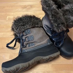 Worn Once Khombu Slope Fleece Lined Lace Up Boots. Faux Fur. Size 7 Rain…